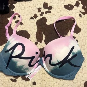 NEW PINK Victoria's Secret Pink and Green Ombre Bra